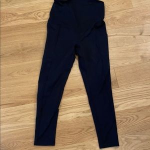 Zella maternity leggings size small 3/4 length